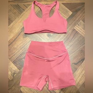 CSB - Crop Shop Boutique Active set in Passionate (Small)